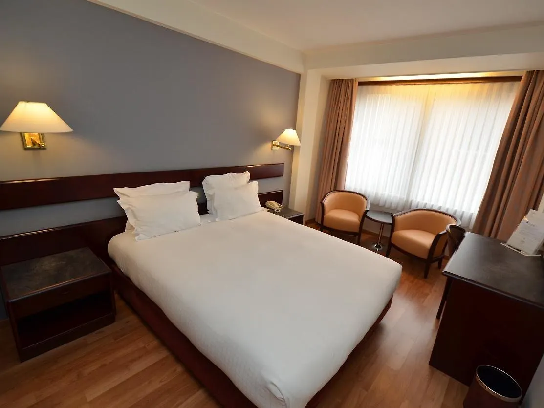 Bedford Hotel Брюссель Бельгия