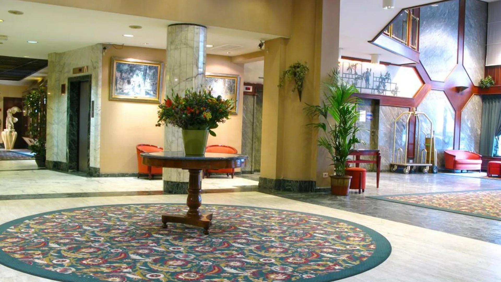 Bedford Hotel Брюссель 3*,