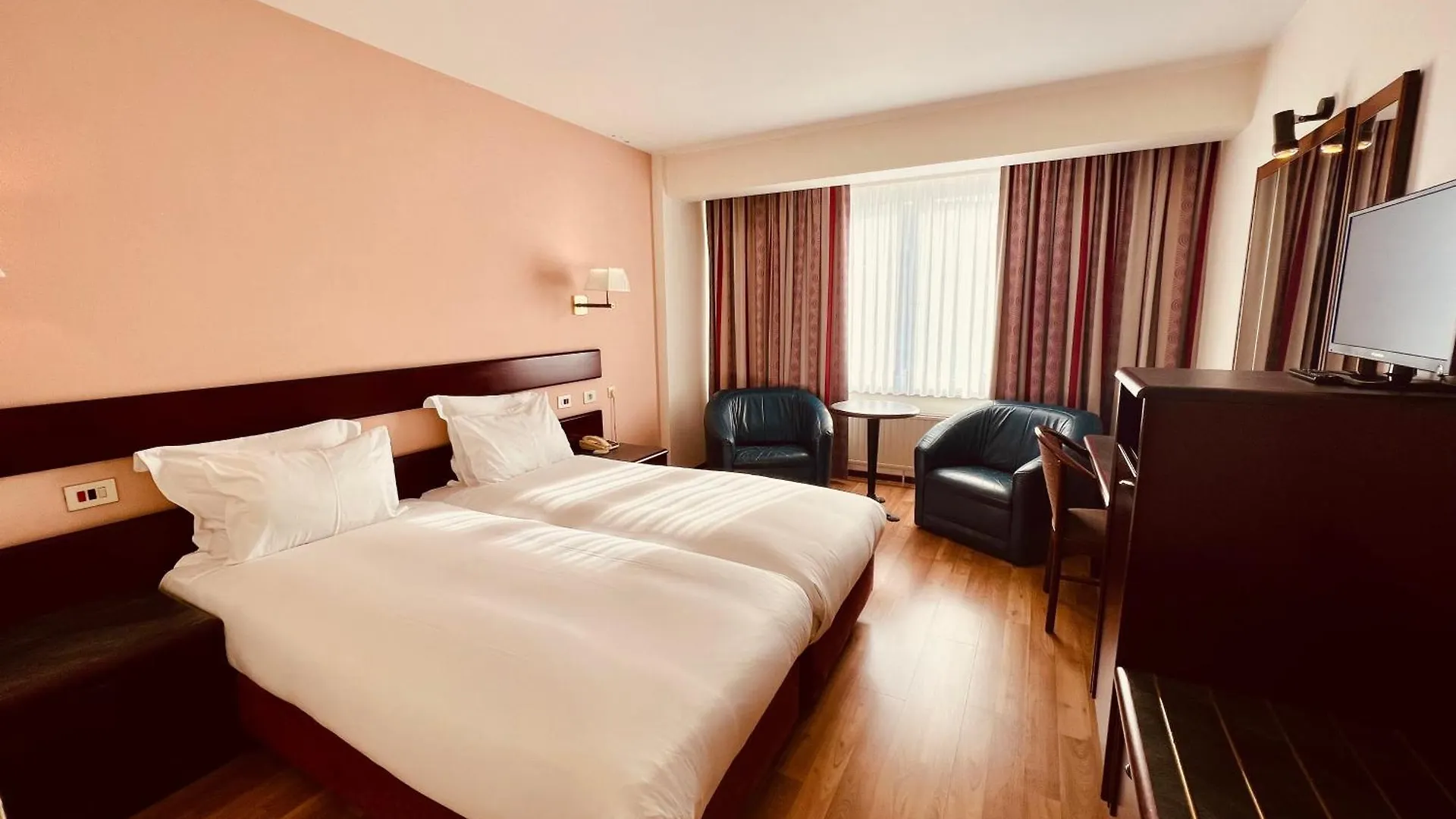 Bedford Hotel Брюссель
